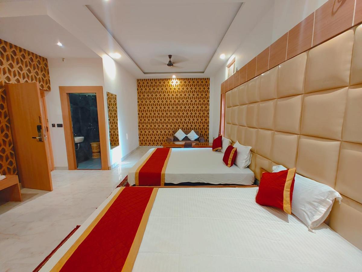 Avadh Sunshine Palace Hotel And Resort Ayodhya Esterno foto