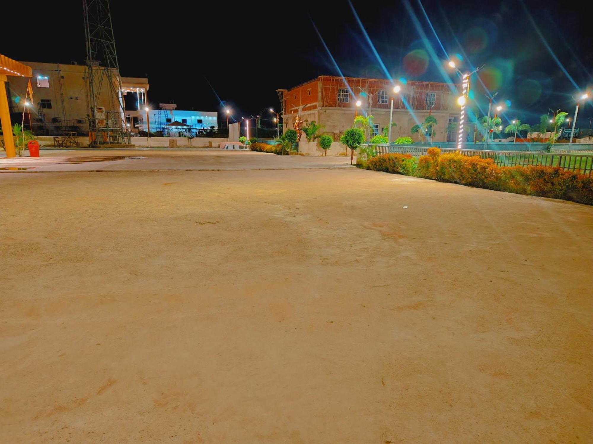 Avadh Sunshine Palace Hotel And Resort Ayodhya Esterno foto