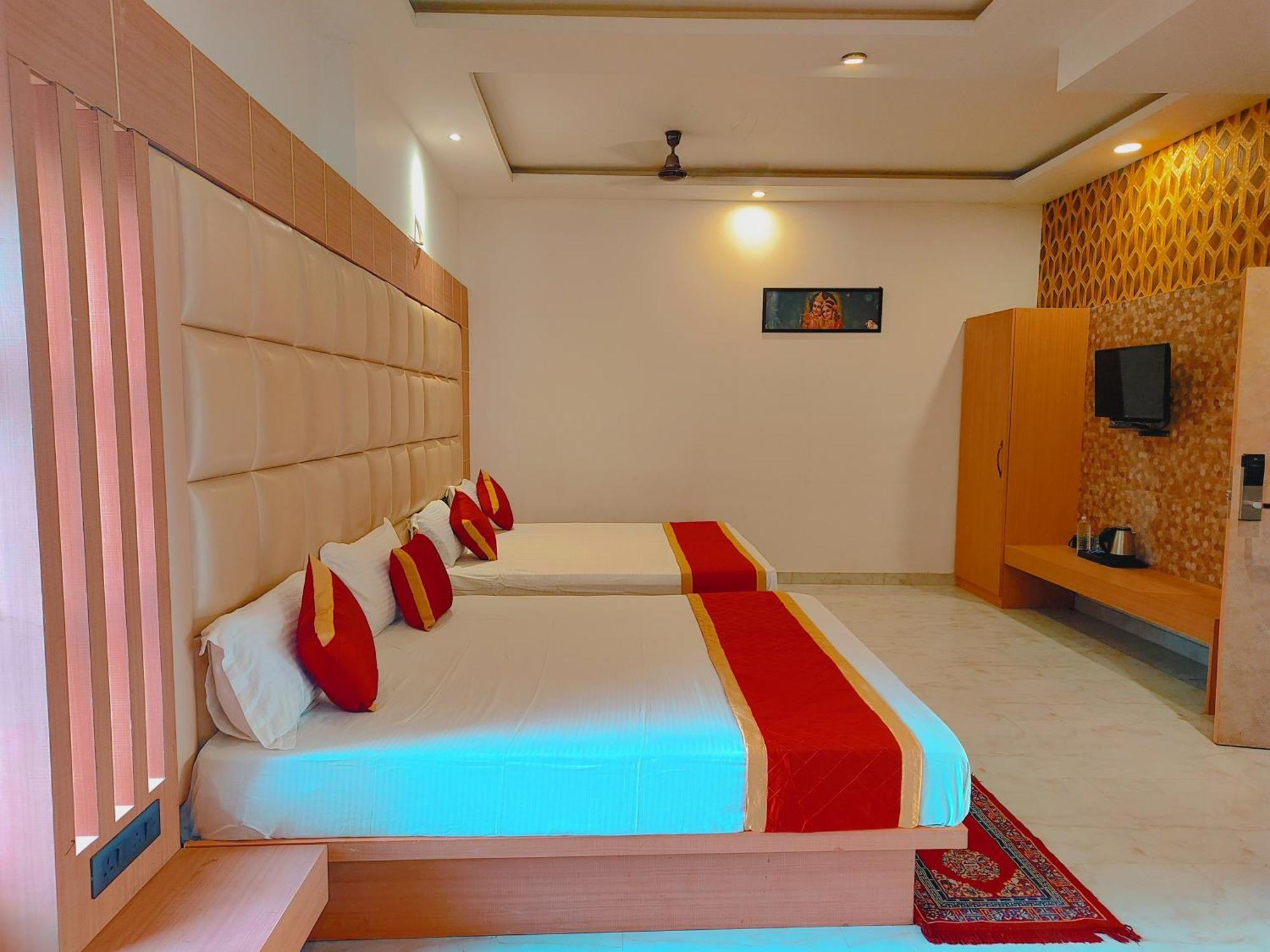 Avadh Sunshine Palace Hotel And Resort Ayodhya Esterno foto