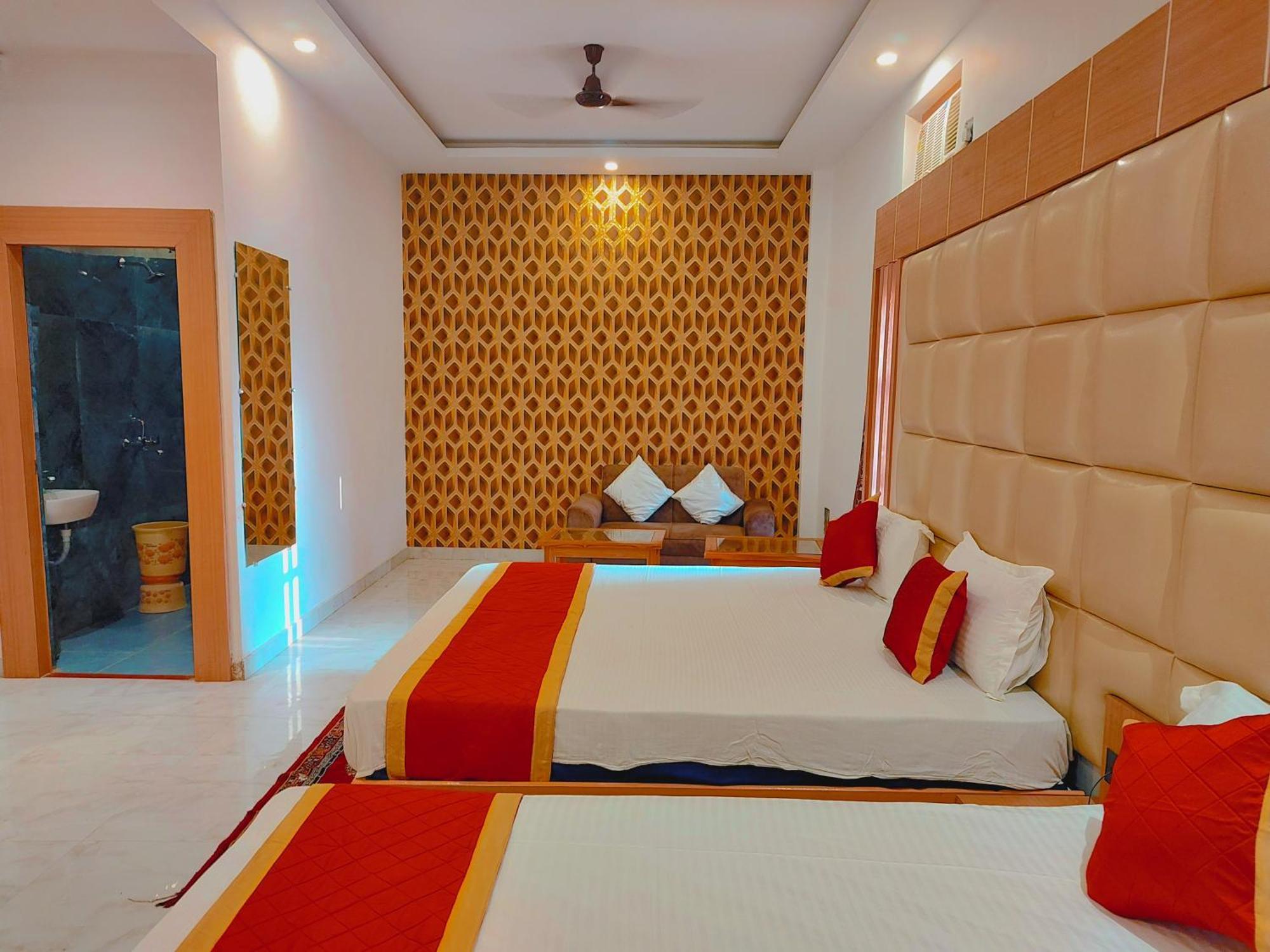 Avadh Sunshine Palace Hotel And Resort Ayodhya Esterno foto