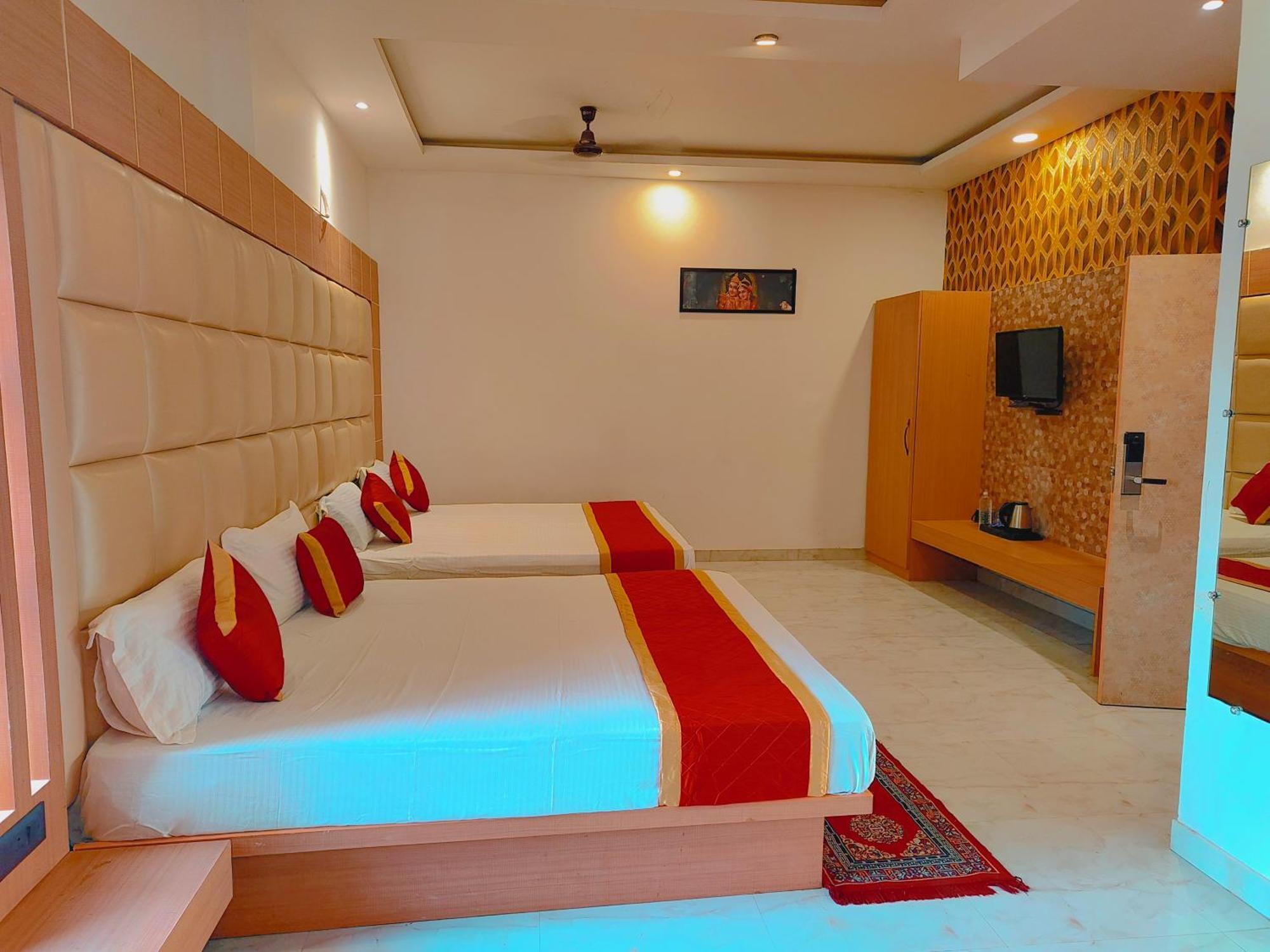Avadh Sunshine Palace Hotel And Resort Ayodhya Esterno foto